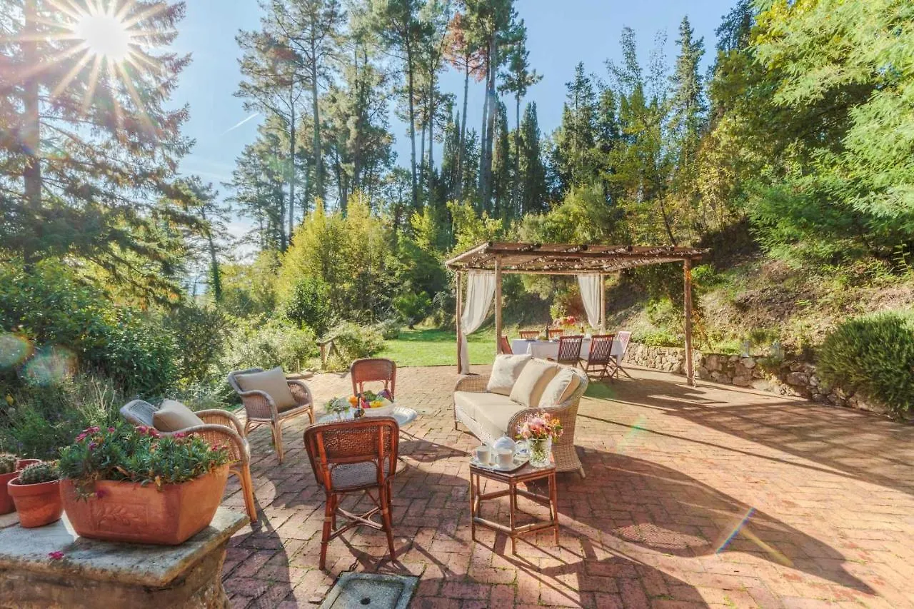 Villa Birdsong, Among The Woods In Camaiore 0*,
